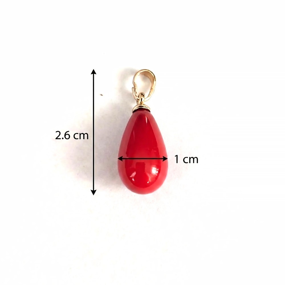 Zawieszka czerwona łezka wymiary 2,6 cm