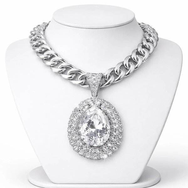 Naszyjniki w kolorze srebrnym